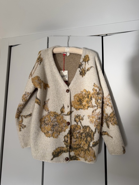 Woolrich Sweaters - Woolrich x Target M Medium Floral V-Neck Button Cardigan Sweater Cream & Mustard